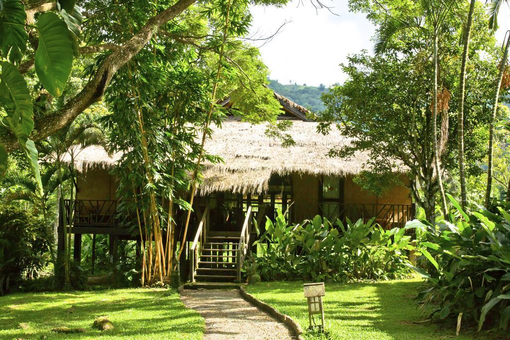 Hmong Hilltribe alojamiento Mae Rim Exterior foto