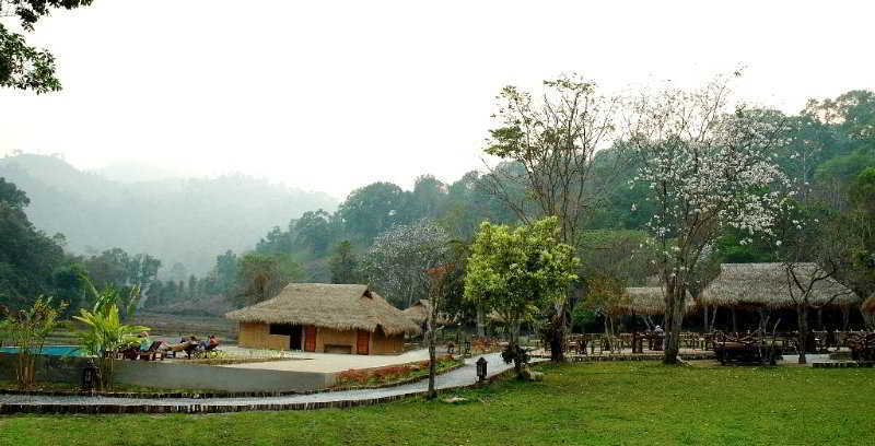 Hmong Hilltribe alojamiento Mae Rim Exterior foto