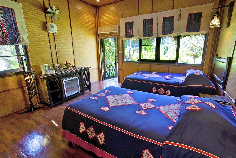 Hmong Hilltribe alojamiento Mae Rim Exterior foto