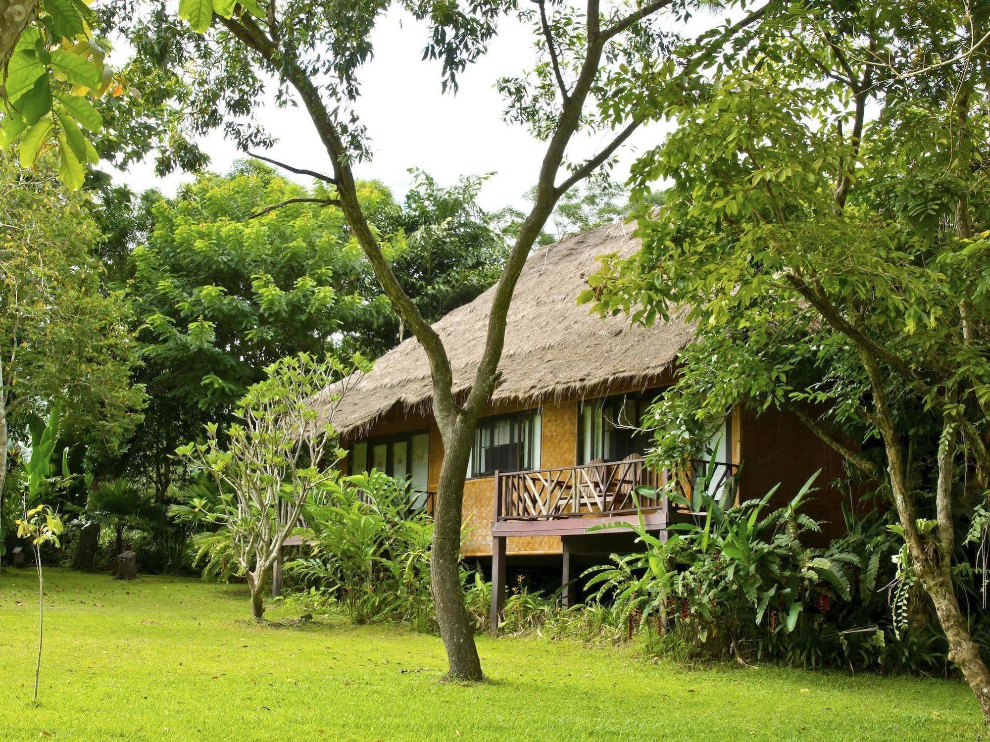 Hmong Hilltribe alojamiento Mae Rim Exterior foto